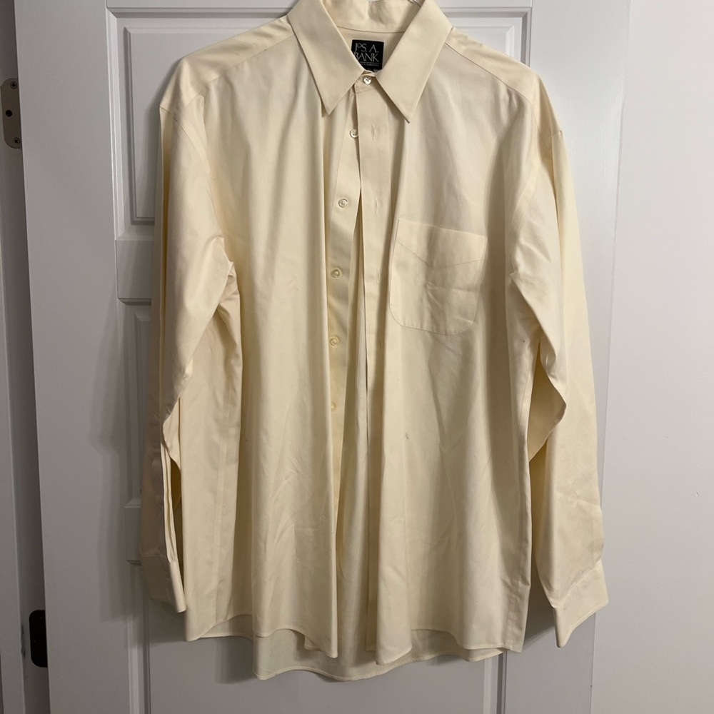 NWOT Jos a bank traveler collection yellow cream dress shirt size 16.5 - 35